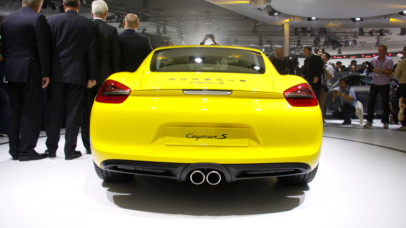 Illustration for article titled 2014 Porsche Cayman: First Liveshots Of Stuttgart's Sexy Little Minx